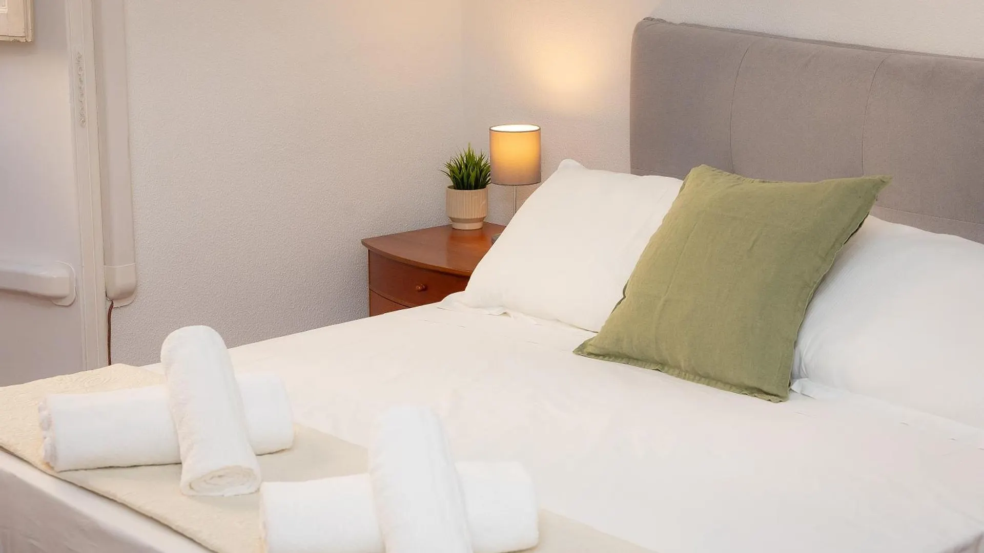 Faleria Second By Rental In Rome
